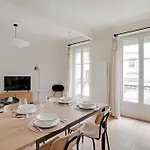 Authentic Apartment - 3Br-8P - Clignancourt